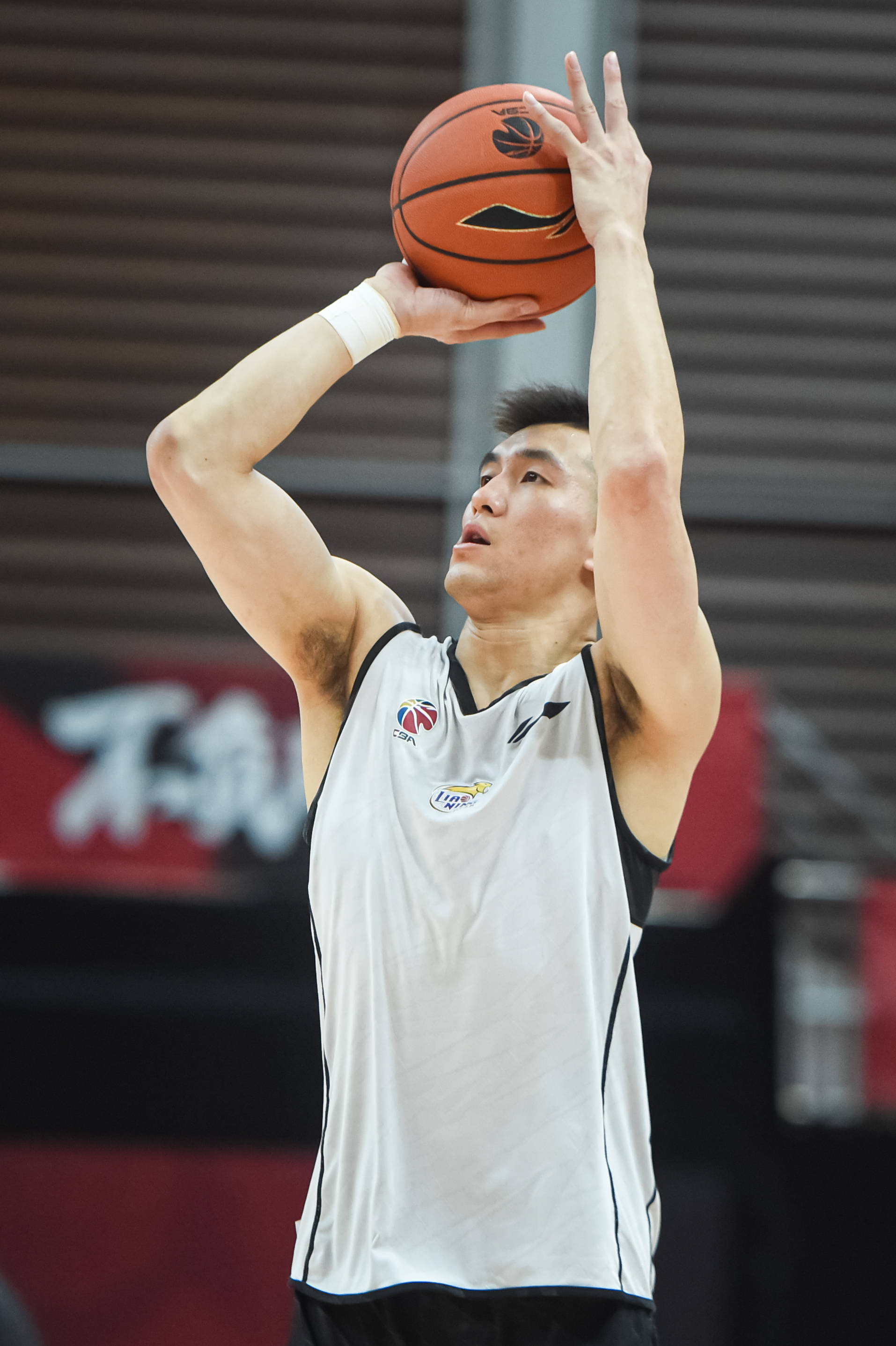 在这段跨度 在这段跨度